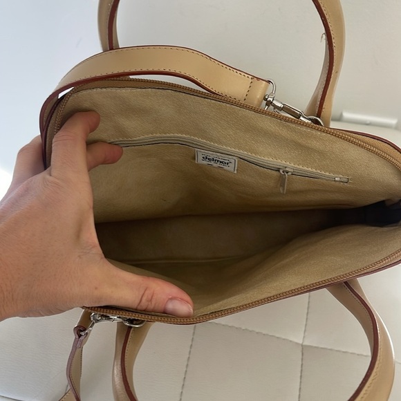 Tan Leather Satchel with removable shoulder strap made in Italy 🇮🇹 - Picture 4 of 9